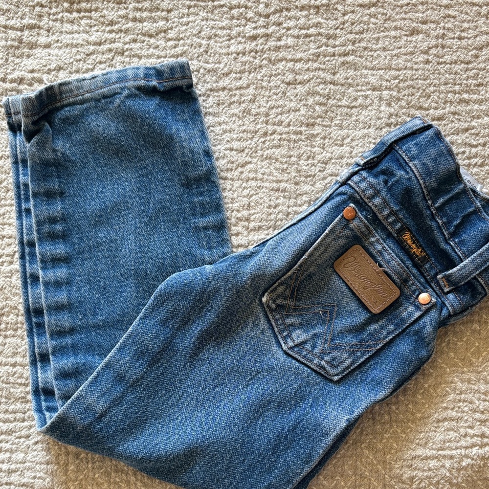 Wrangler Classic Blue Jeans
